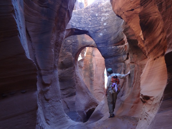 double natural bridge peek-a-book gulch slot canyon